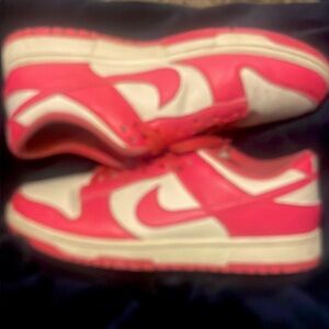 Nike Women's Sneakers Red and White